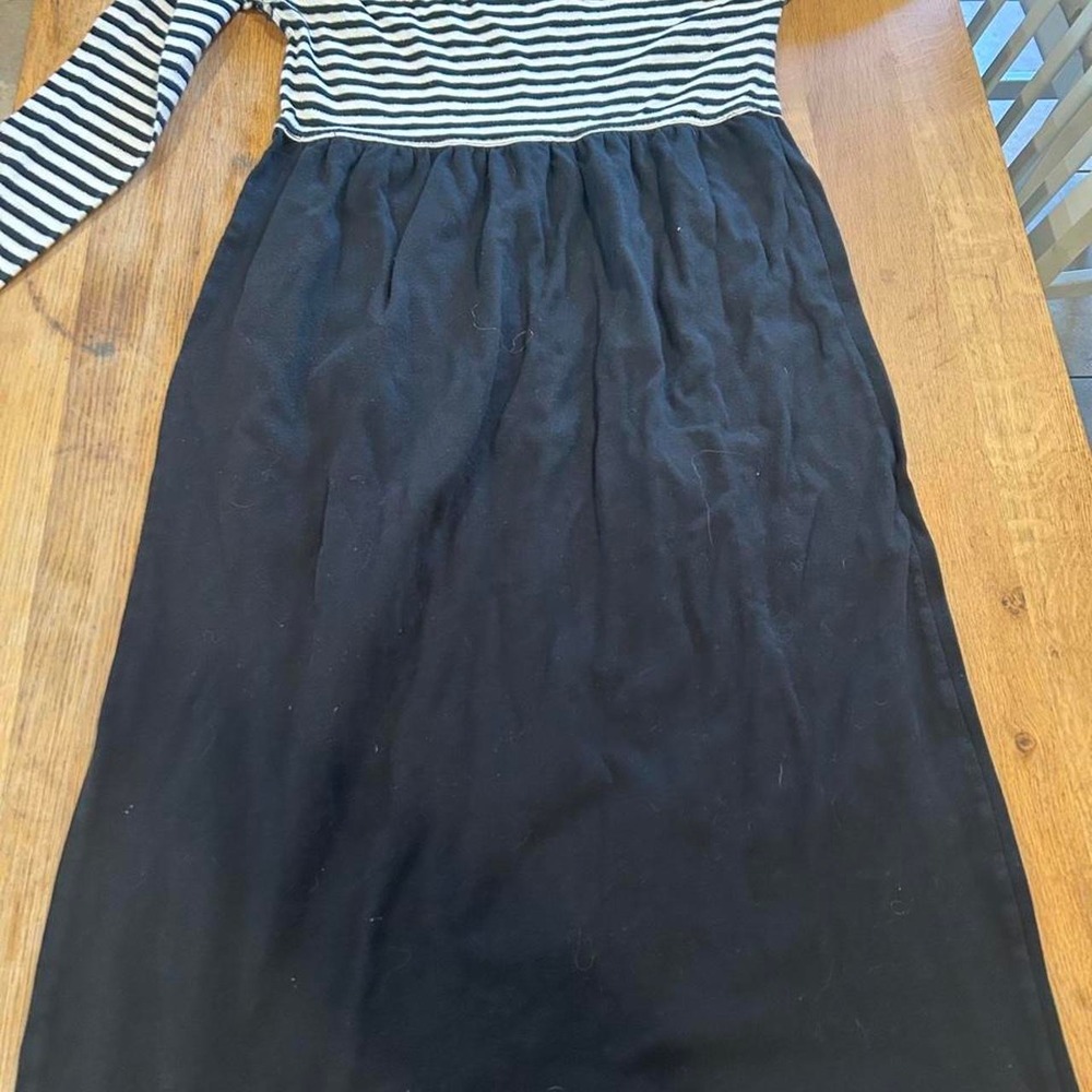 Carole Little black and white striped long sleeve top with bow detail. Size L - Picture 4 of 5